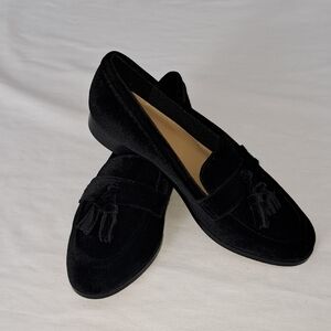 J. Crew Velvet Tassel Loafer. Womans Size 8. Black. NWOT.